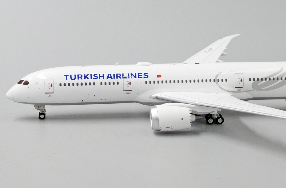 B787-9 Scale 1:400 Diecast EW4789009 (E)