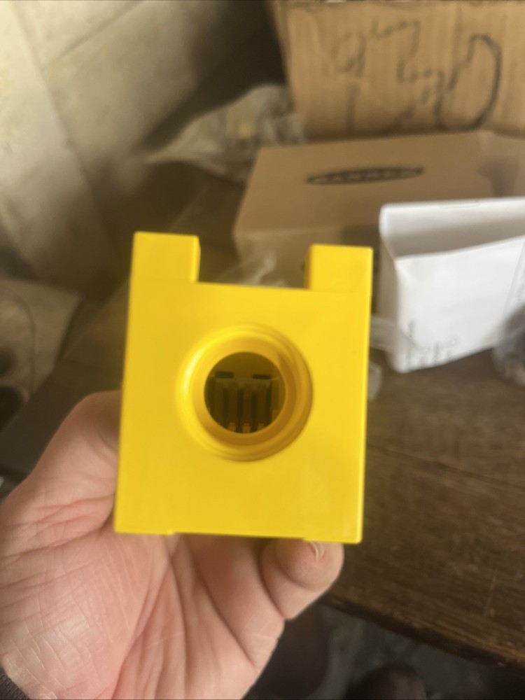 NOS Banner Engineering 17627 / SBF1 Scanner Block
