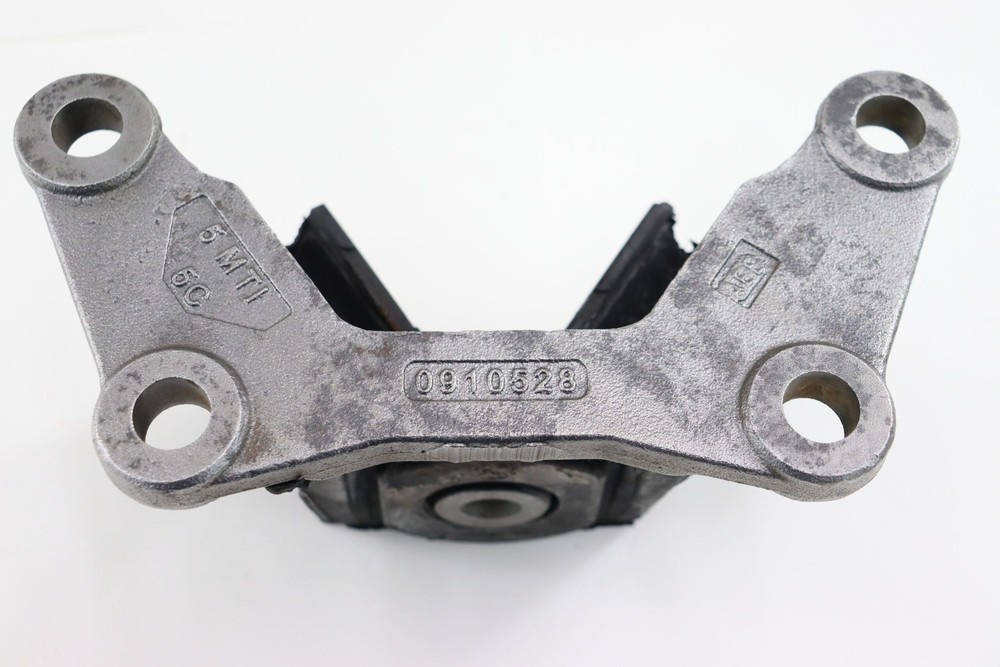 International Engine Mount 0910528