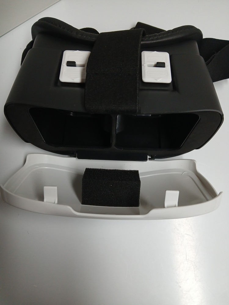 ONN Virtual Reality SmartPhone Headset - Red