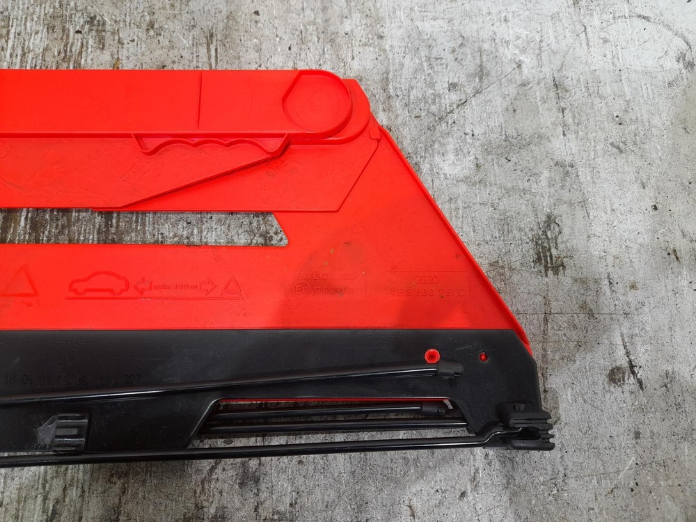 AUDI A4 2003 HAZARD WARNING TRIANGLE 4B5860251