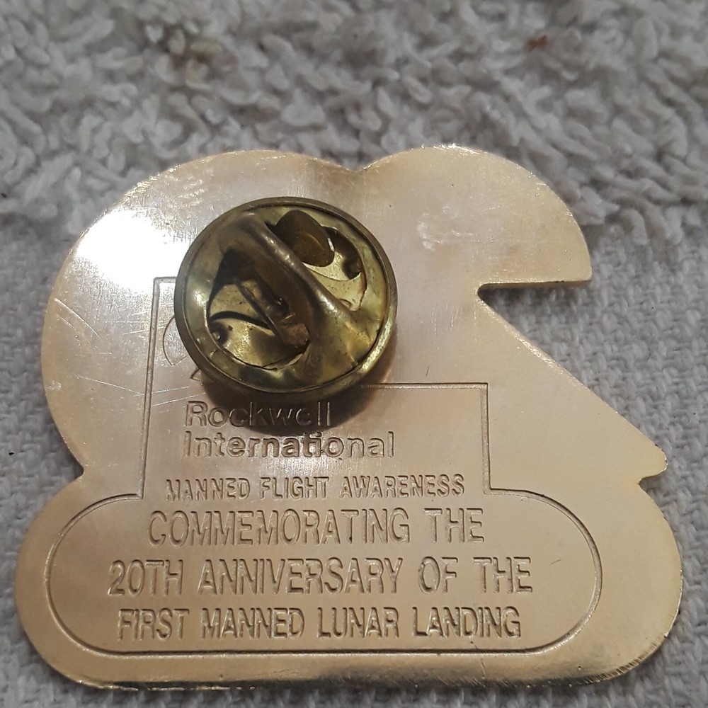 Apollo 20 Year Anniversary Lapel Pin