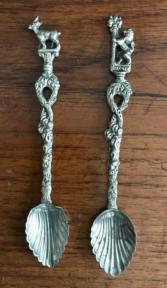 two Italian Baroque Style shell demitasse spoons