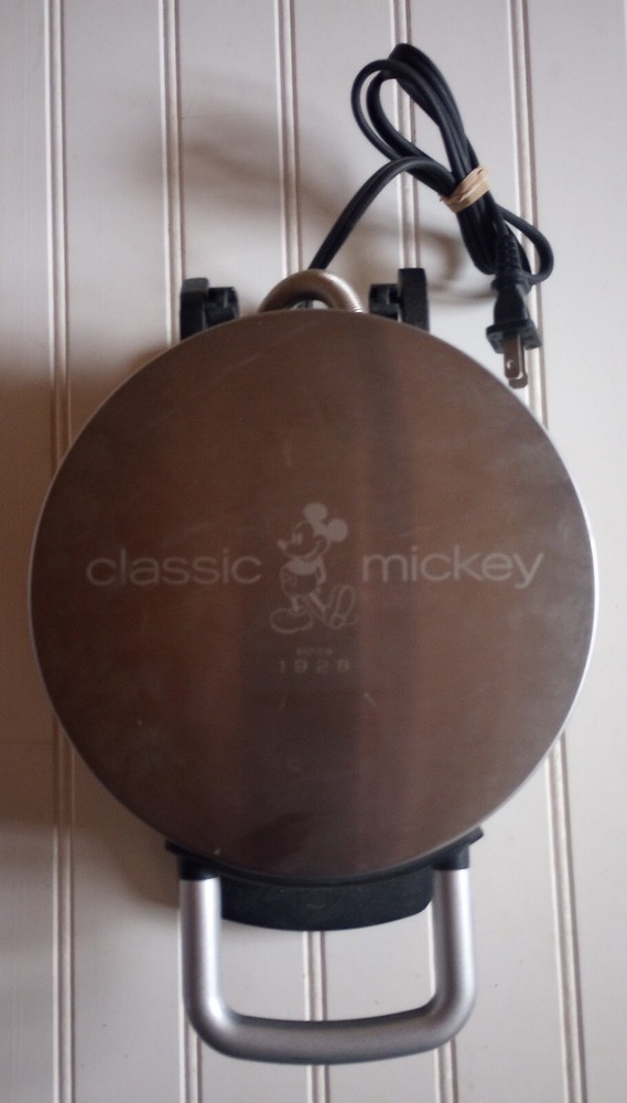 Disney DCM-1 Mickey Mouse Electric Waffle Maker Tested Working