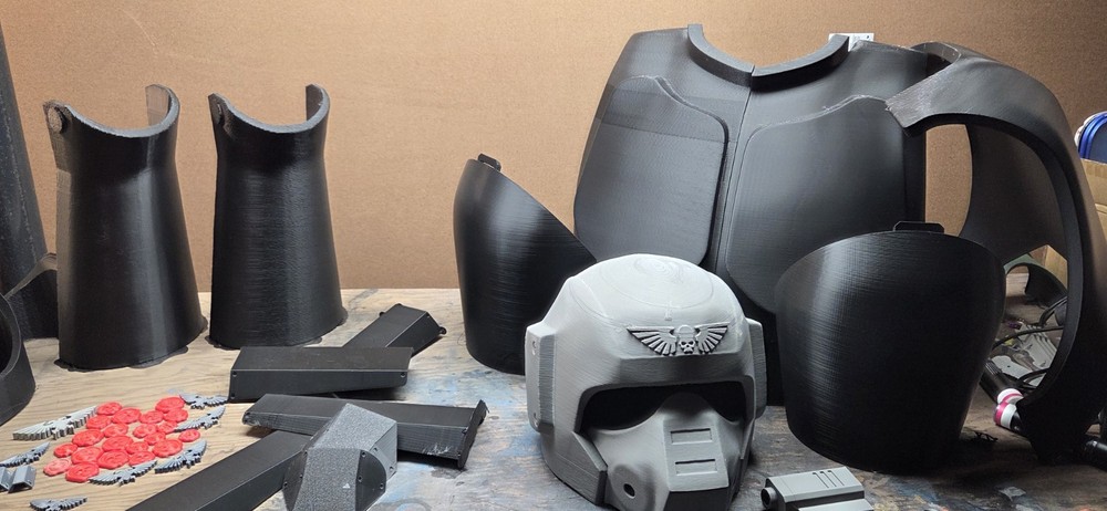 Imperial Guard Cosplay (Raw 3d Print)