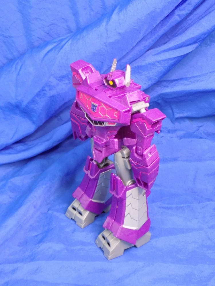 TRANSFORMERS CYBERVERSE Warrior Class WAVE CANNON SHOCKWAVE Complete Hasbro