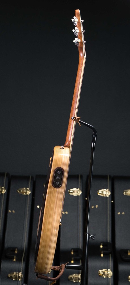 LR Baggs AEG-1 Torrefied Top