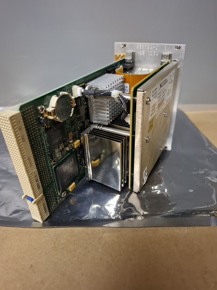 National instruments PXI-8110