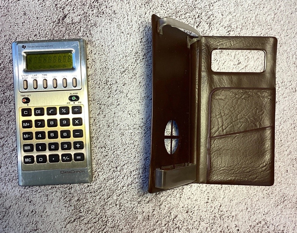 VINTAGE TEXAS INSTRUMENTS DATA CHRON TI-1790 ELECTRIC CALCULATOR & CLOCK