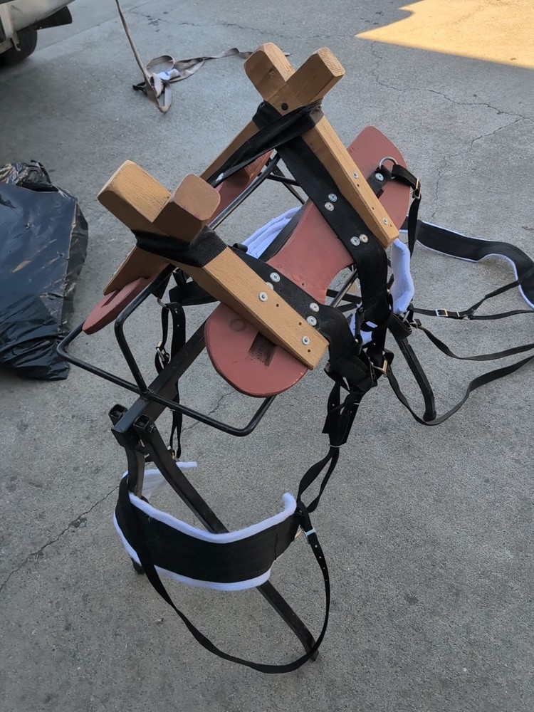 New camel saddle stool