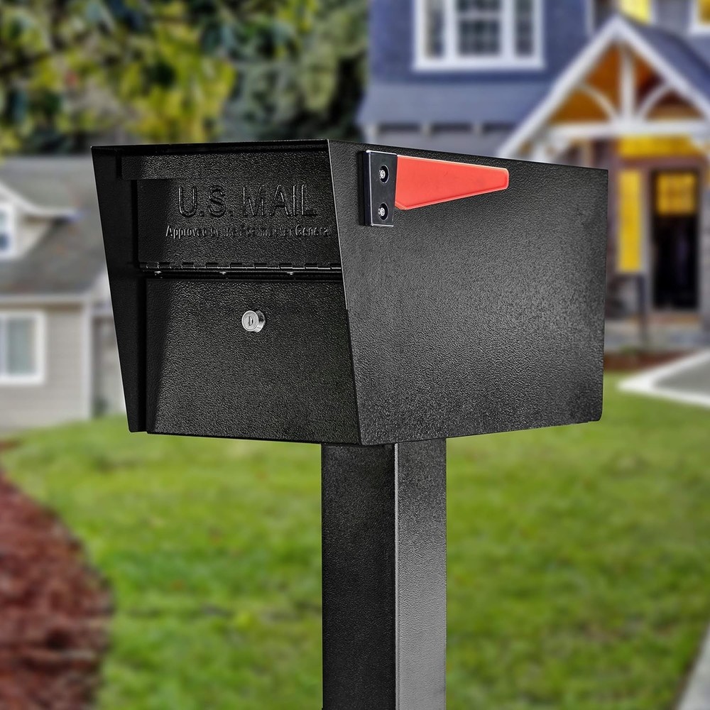 Post Mount Locking Mailbox with 1760 Cubic Inch Capacity for Safe Delivery