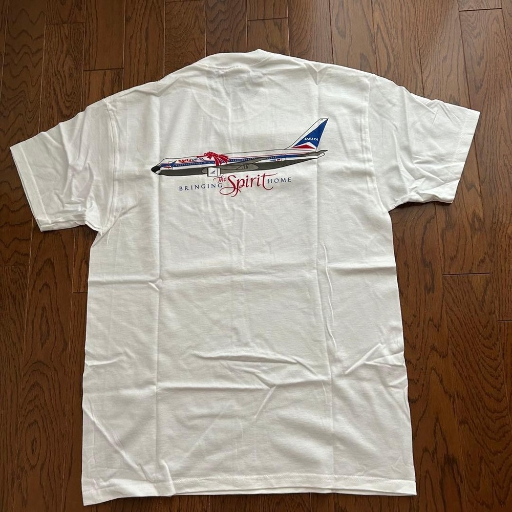 Delta Airlines T-Shirt