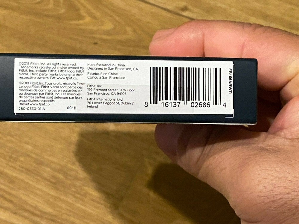 Fitbit Versa Band White Brand New in Box