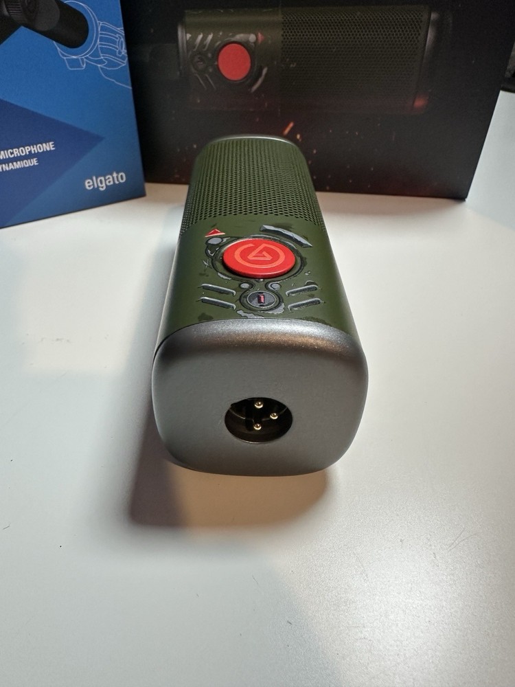 Elgato Wave DX Dynamic Microphone – DOOM: The Dark Ages Edition