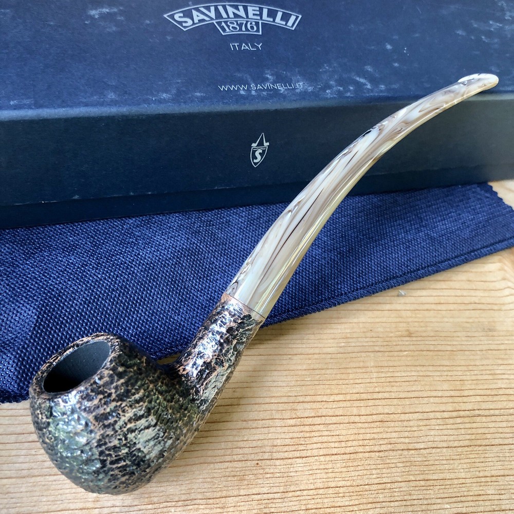 Savinelli Ginger's Favorite Rusticated Bent Apple (626) 6mm Filter Pipe
