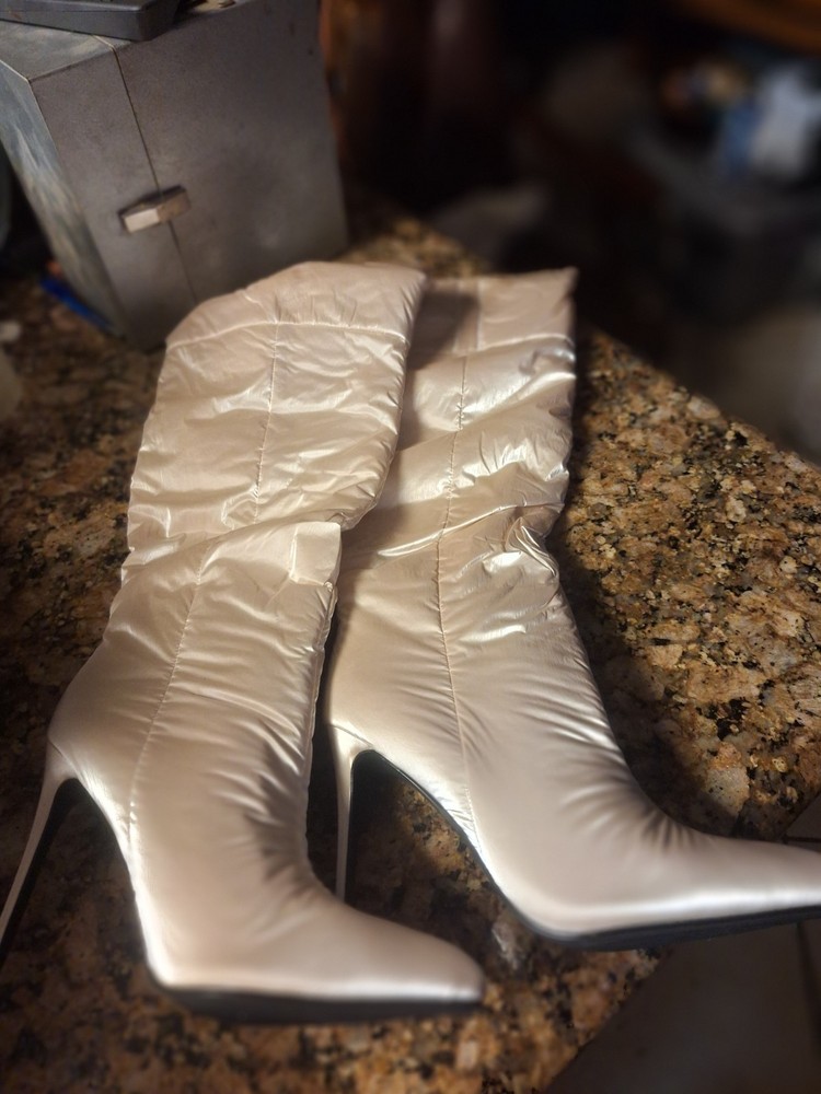 Lemonade Heels Boots Size 11