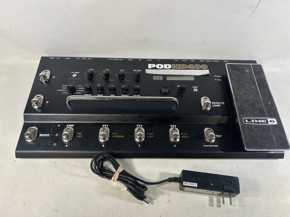 Line 6 POD HD400 Multi-Effect and Amp Modeler