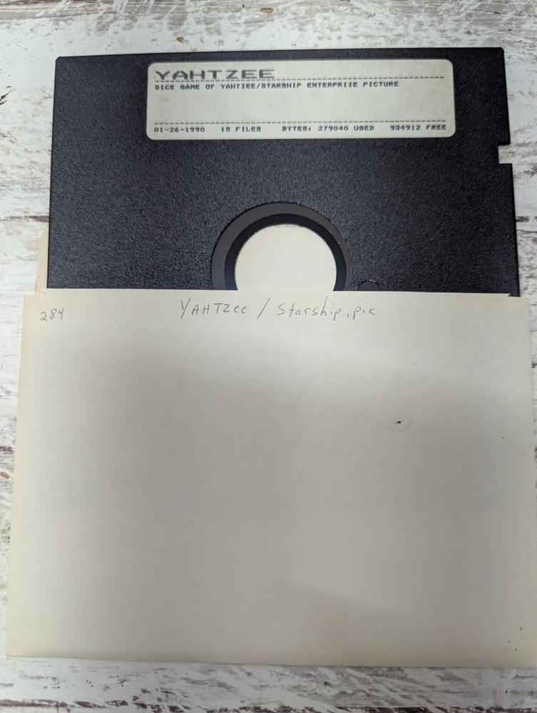 Vintage 5.25" Floppy Disk Game Yahtzee