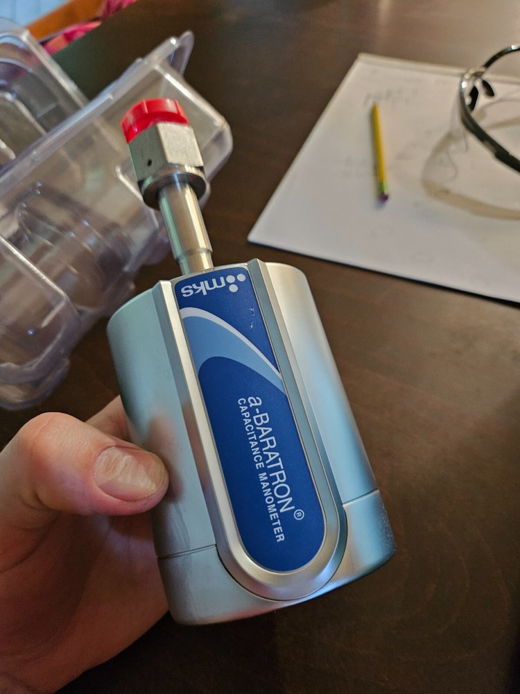 MKS Instrument Baratron® Capacitance Manometer 627B21TBC1B