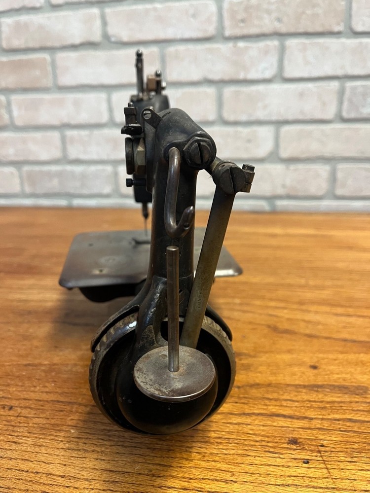 Vintage Singer Model 24 Chain Stitch Sewing Machine