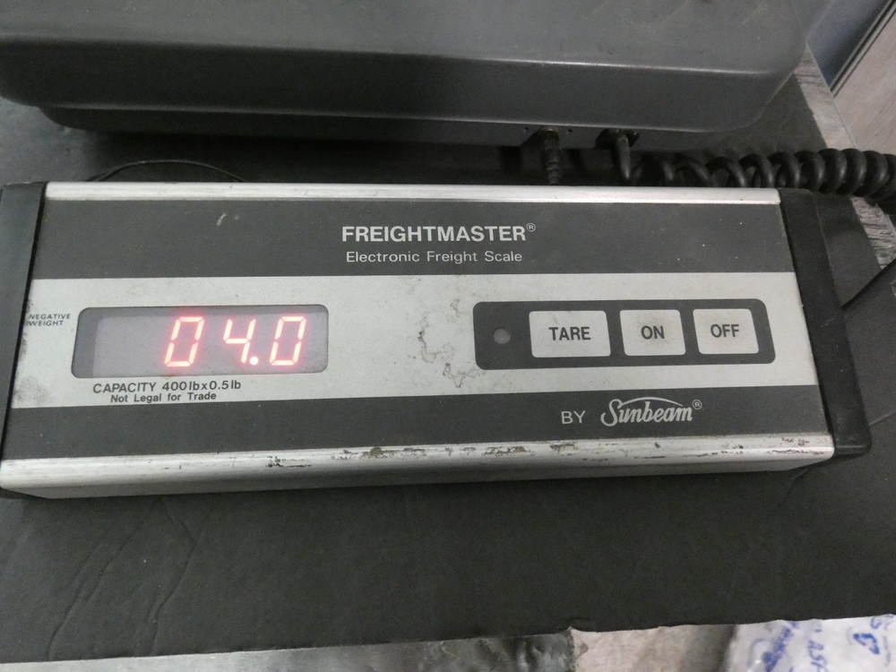 SUNBEAM FREIGHTMASTER ELECTRONIC SHIPPING SCALE 400LB CAPACITY