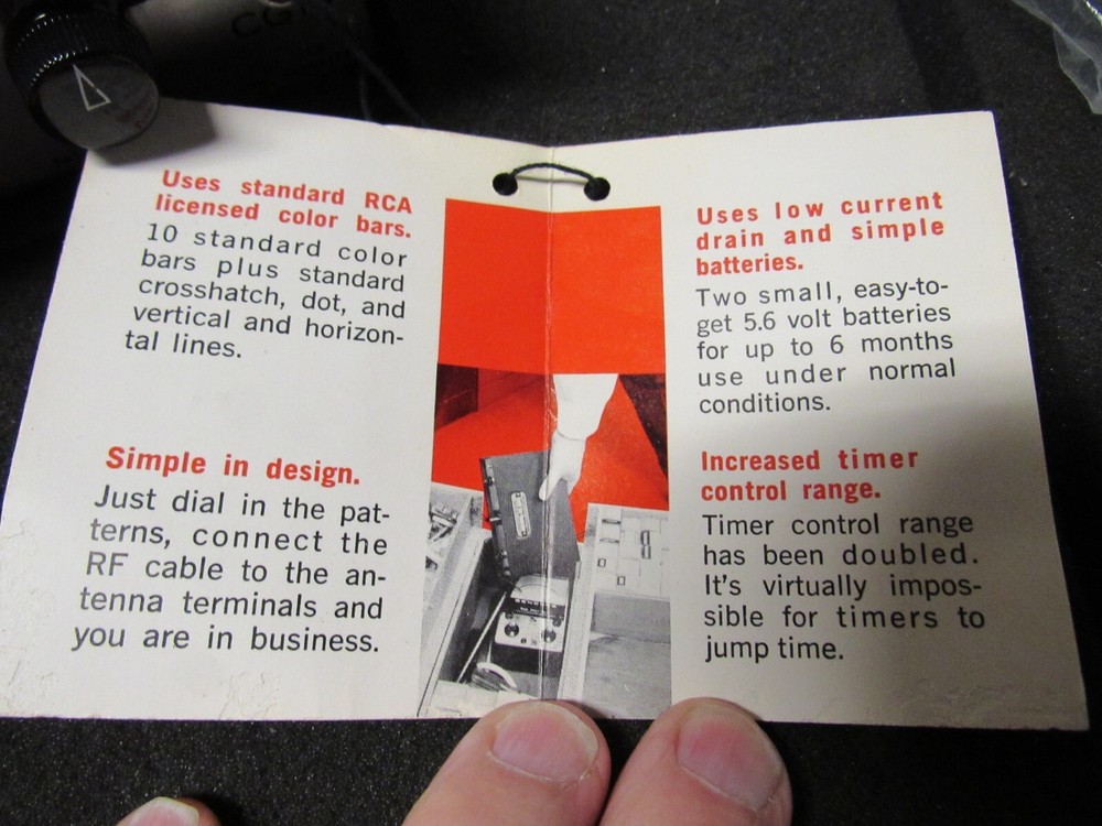 Sencore Caddy Bar Generator CG 19 Boxed