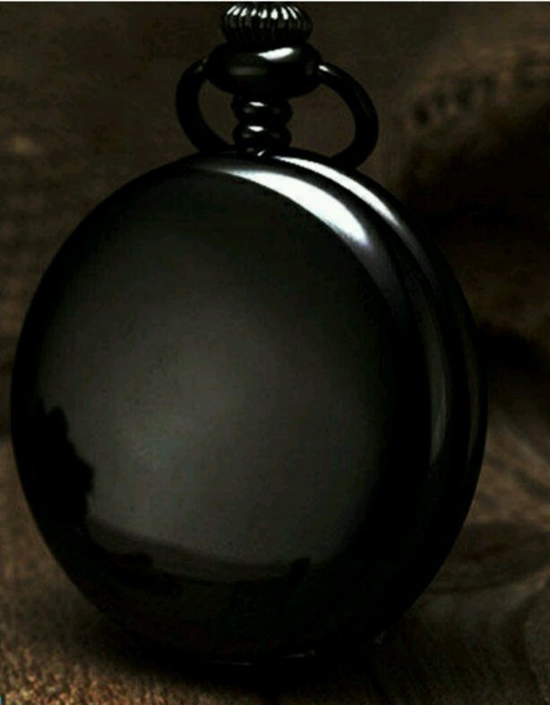 Classic Smooth Pocket Watch in Black