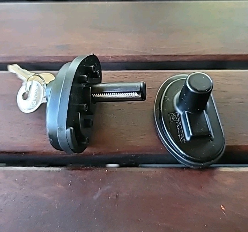 Franzen Trigger Lock, With 2 Keys, Used