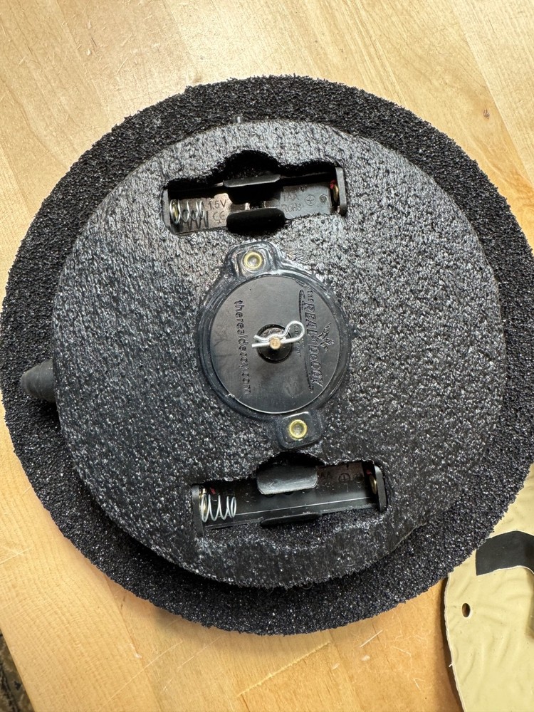 THE REAL DECOY Flutter Butt Hen ASM:GR with Weights