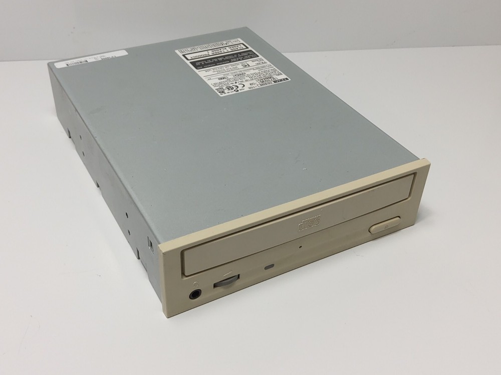 TEAC MODEL CD-532S (USED NOT TESTED)