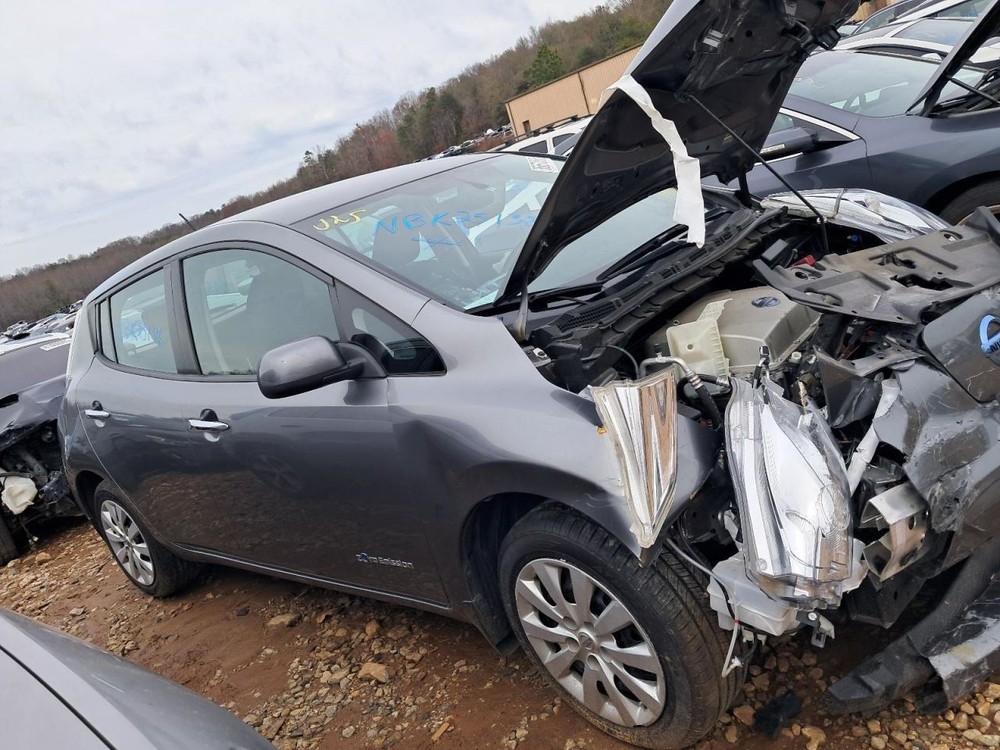 Console Front Floor Cloth S Fits 14-17 LEAF 4884151