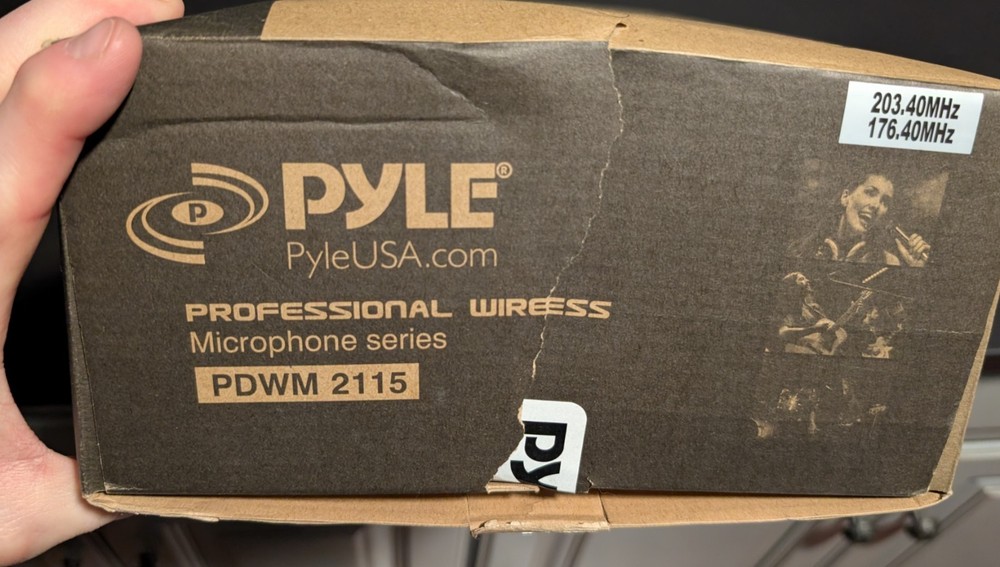 Pyle Professional PDWM2115 Wireless Microphone System - New Open Box