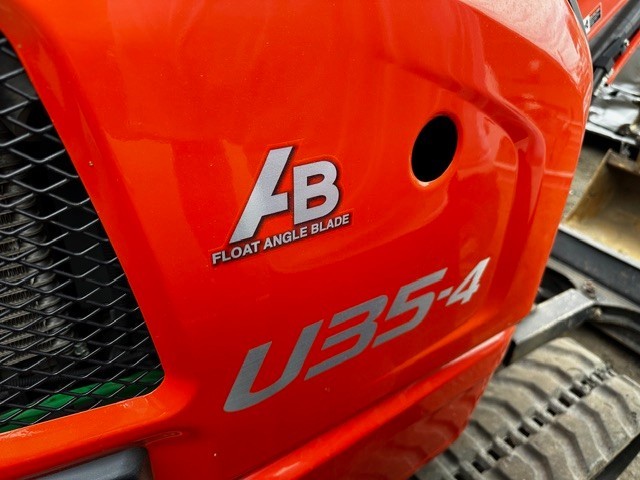 2017 kubota u35-4