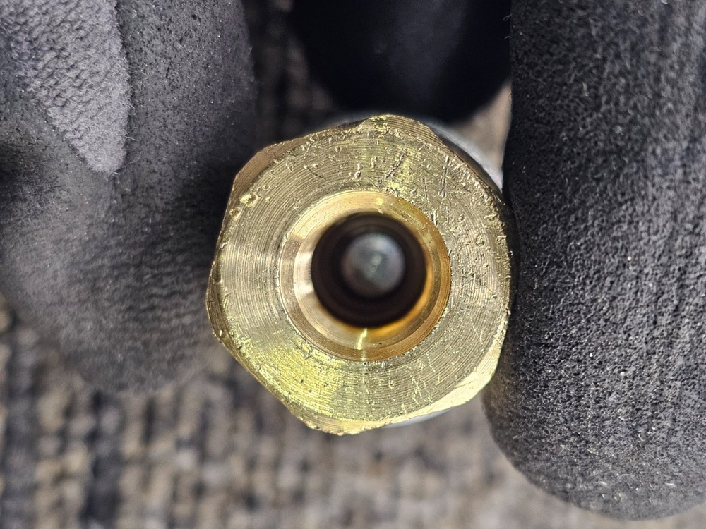 Dixon 0.35" NPT Brass Quick Coupling, Socket Connector