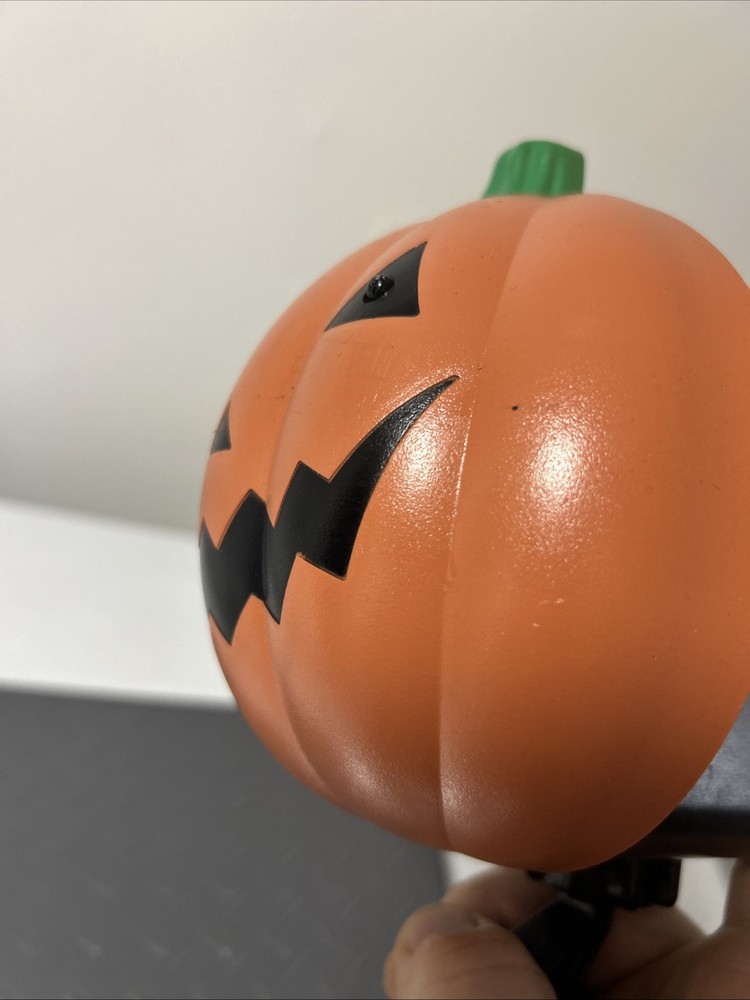 Gemmy - Lightshow Projector Pumpkin BEWARE! Rare