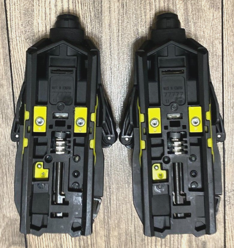Atomic Strive 13 Demo Grip Walk Ski Bindings Black/Smoke 90mm
