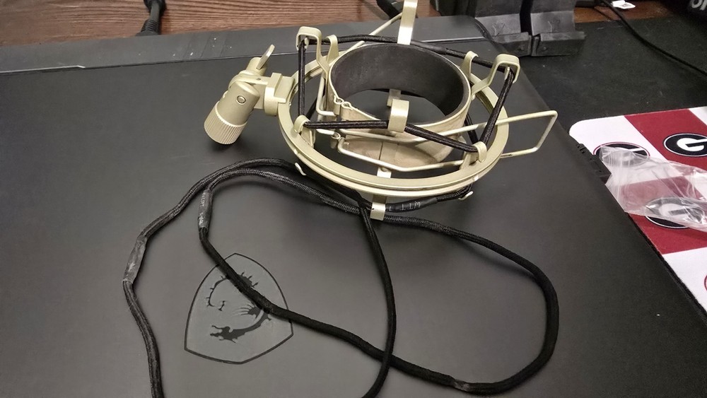 Shock Mount MXL 990