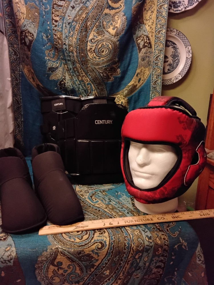 Century 4 Piece Sparring Gear Lot