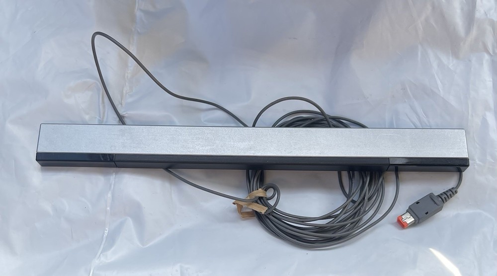 Nintendo RVL014 Sensor Bar - Black Untested + Extra New Bar Sensor Unbranded