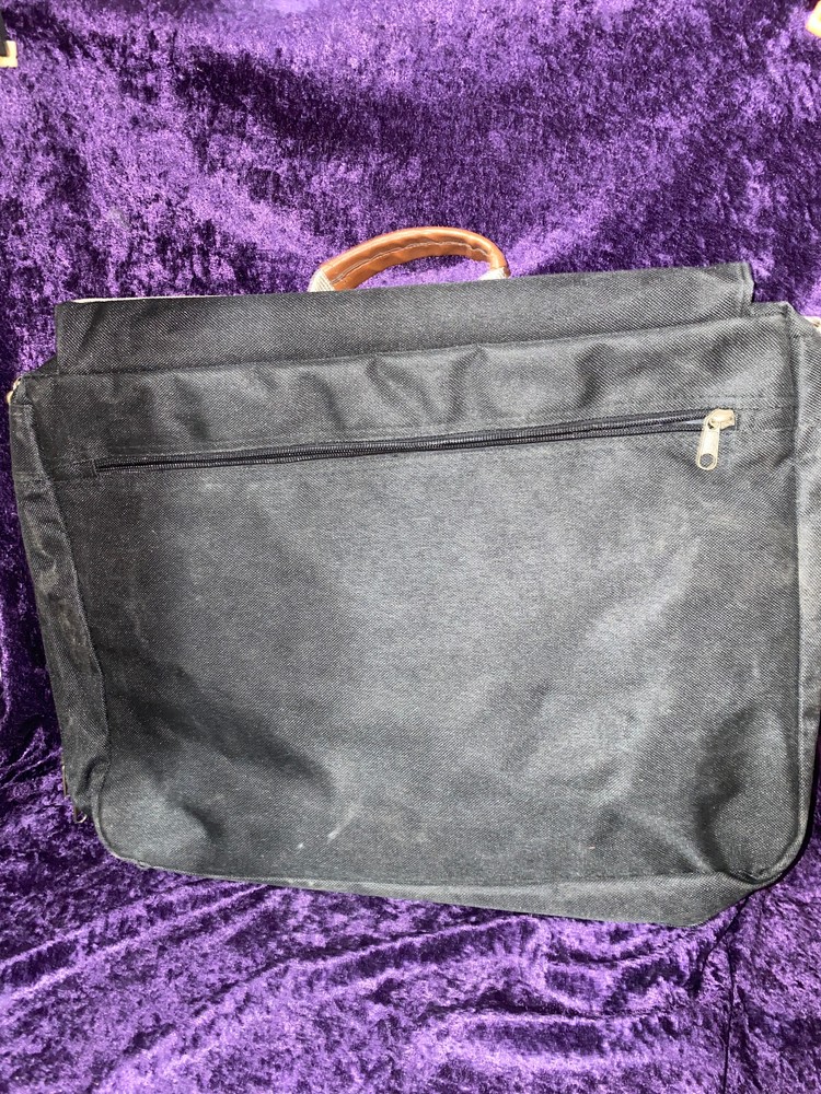 Magic magazine messenger bag /Magic Live 2004