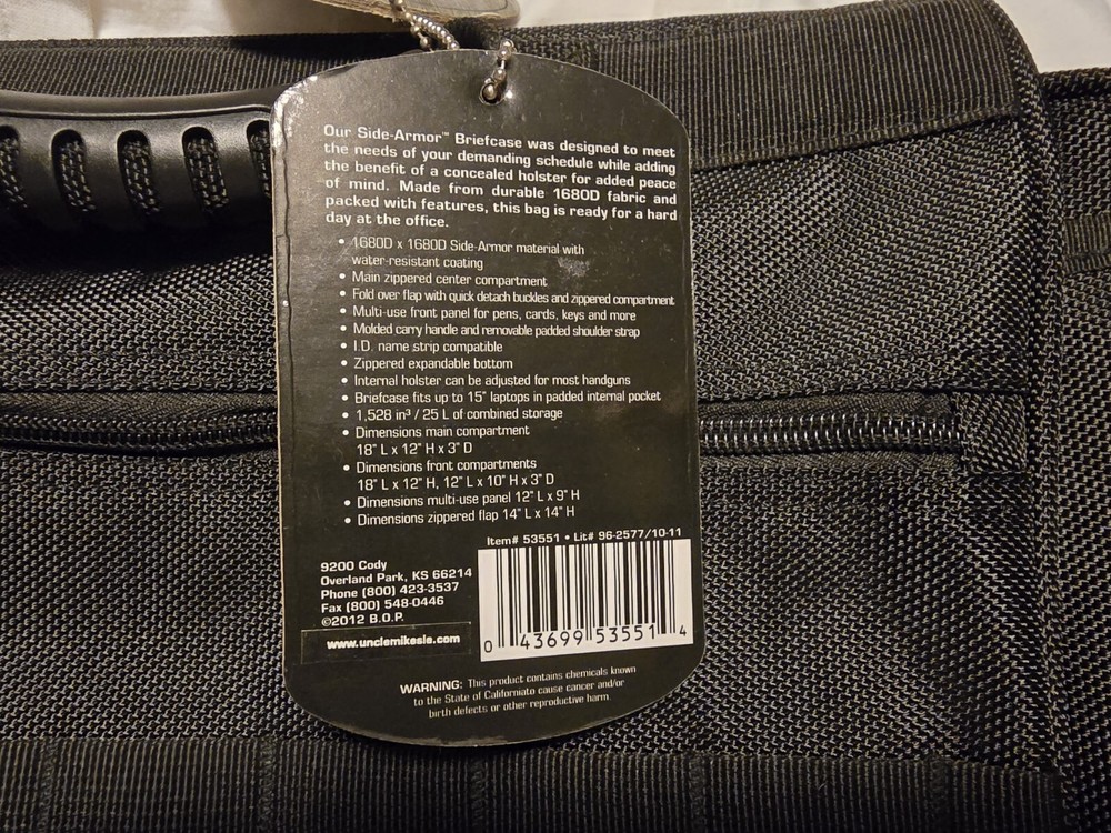 Uncle Mike's Law Enforcement Side-Armor Deluxe Range Bag Water Resistant