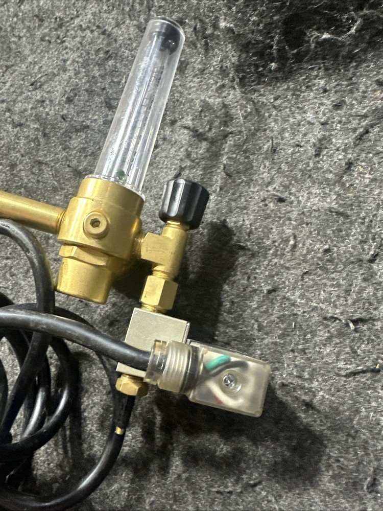 Carbon Accelerator CO2 Regulator w/ Flow Meter - REG-1