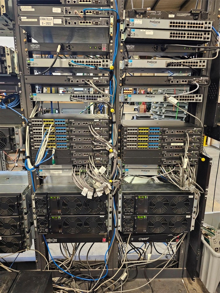 Motorola K2 Core Conventional Dispatch Console System Complete MCC7100 MCC7500