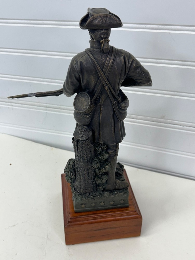 2002 NRA "The Patriot" Statue