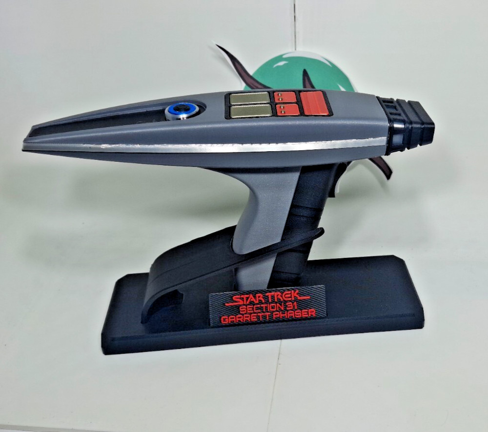 Star Trek Section 31 Garrett Phaser Replica - Static wth Movable Trigger & Stand