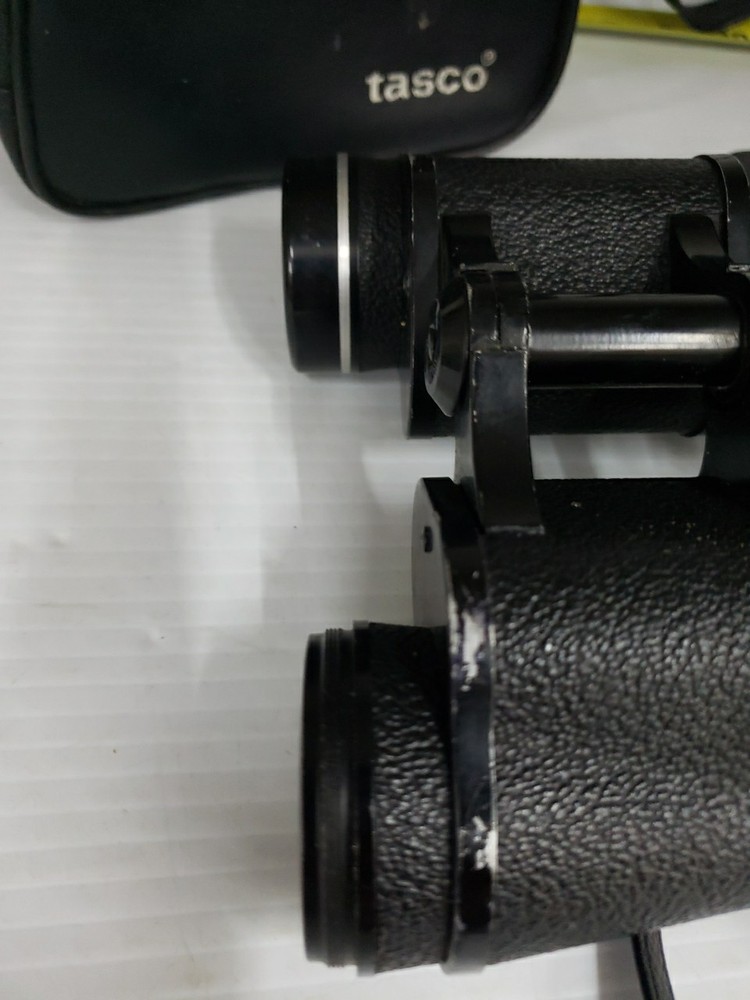 EMPIRE Model 240 Extra Wide Angle 7x35 Binoculars