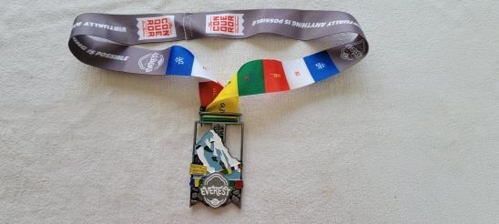 CONQUEROR CHALLENGE MEDAL - EVEREST - VERY NICE !!