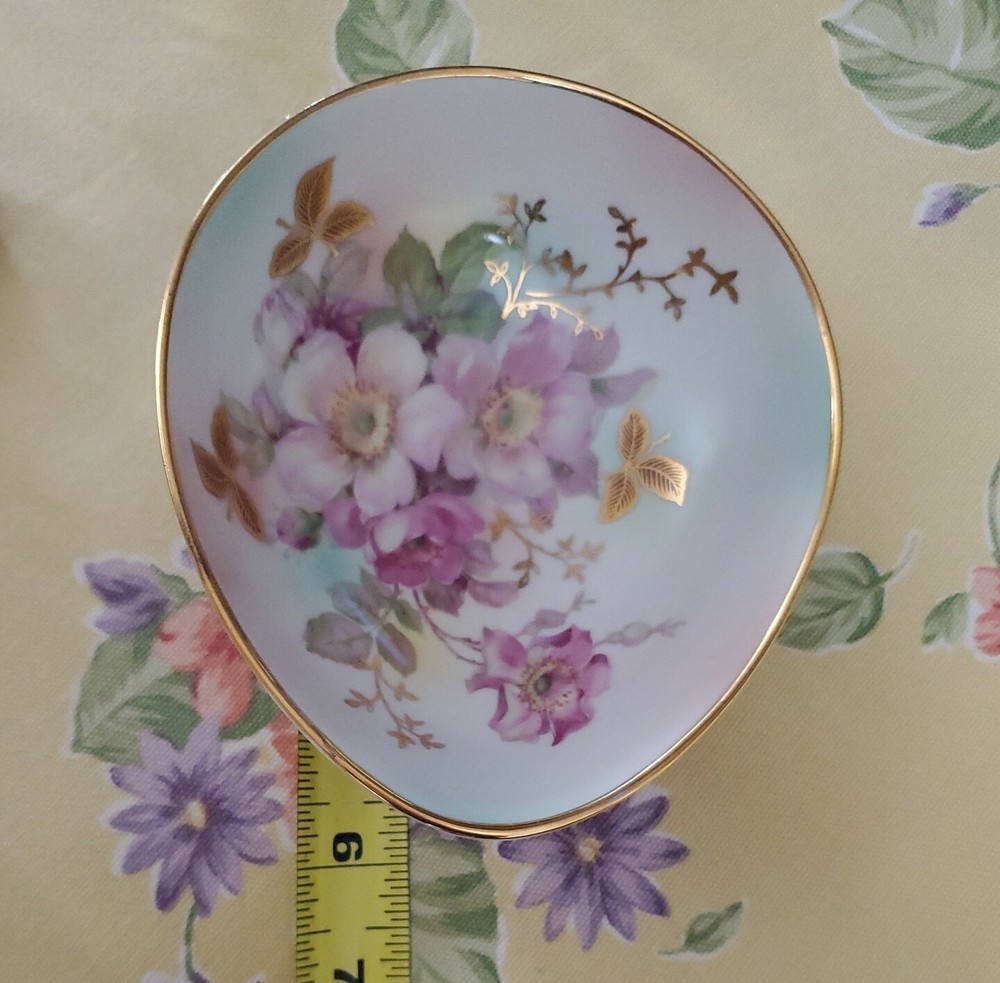 SCHUMANN GERMANY EGG SHAPED HANDPAINTED CANDY OR TRINKET BOWL