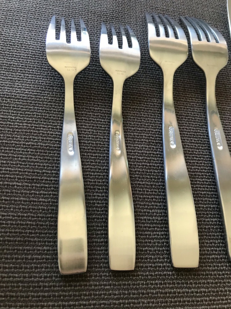10 pcs. Oneida EVERDINE Stainless flatware--2 place settings--VGUC--Satin--