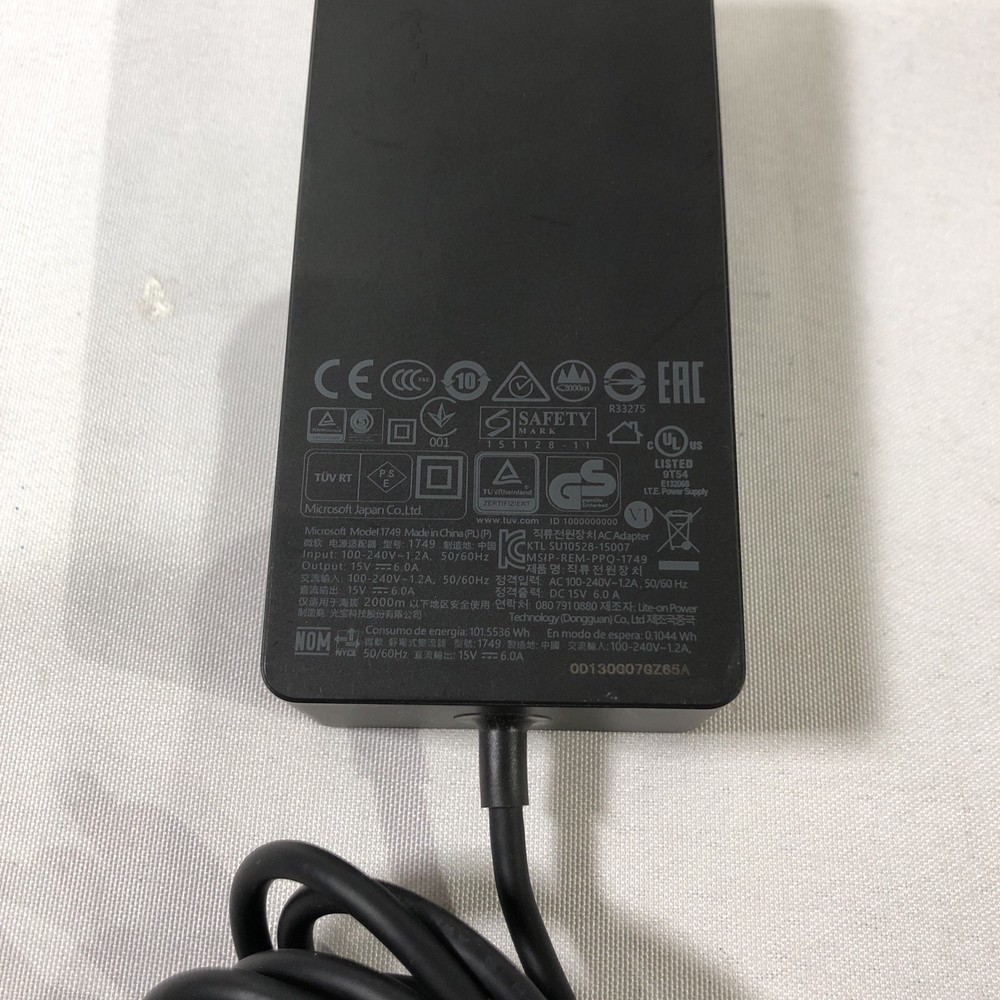 Microsoft Surface Dock Station Docking 1661 W/Box + AC Cable